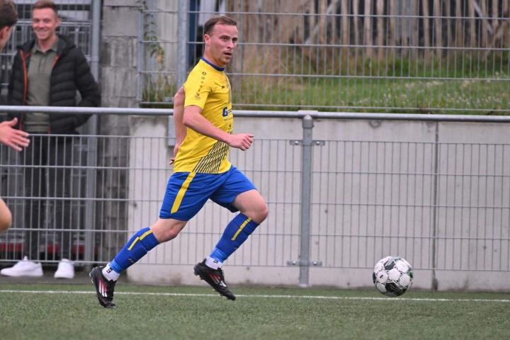 Kjent Christiaens liet in de openingsmatch twee keer de netten trillen. © Geert Tresignie